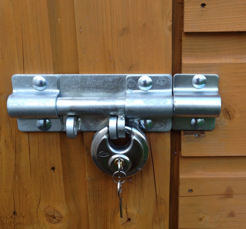 locksmith shed lock